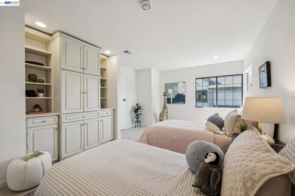 151 Purcell Drive Alameda CA 94502
