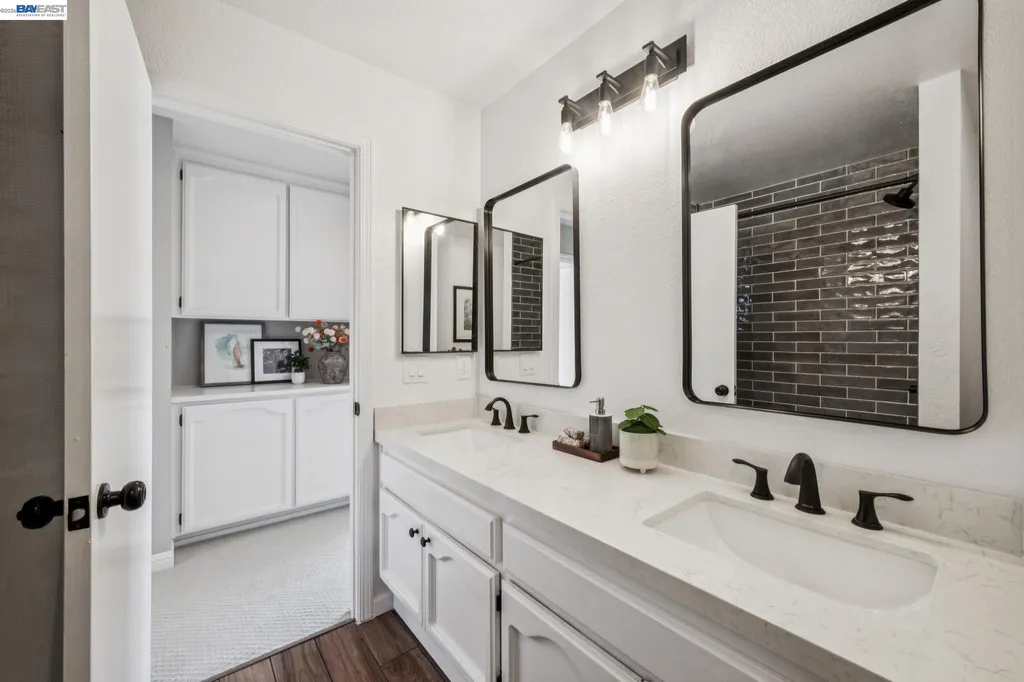 151 Purcell Drive Alameda CA 94502