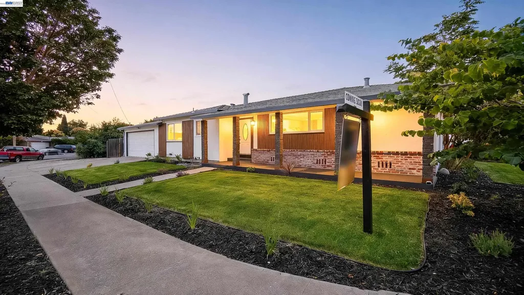 7 Newhall Street Hayward CA 94544