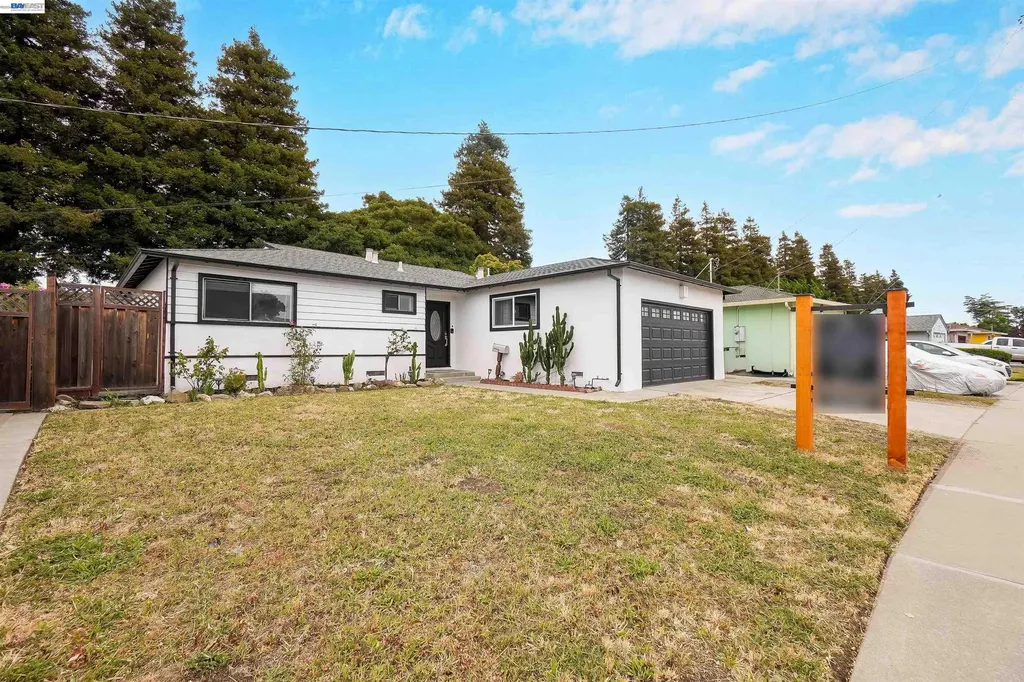 586 Bluefield Lane Hayward CA 94541