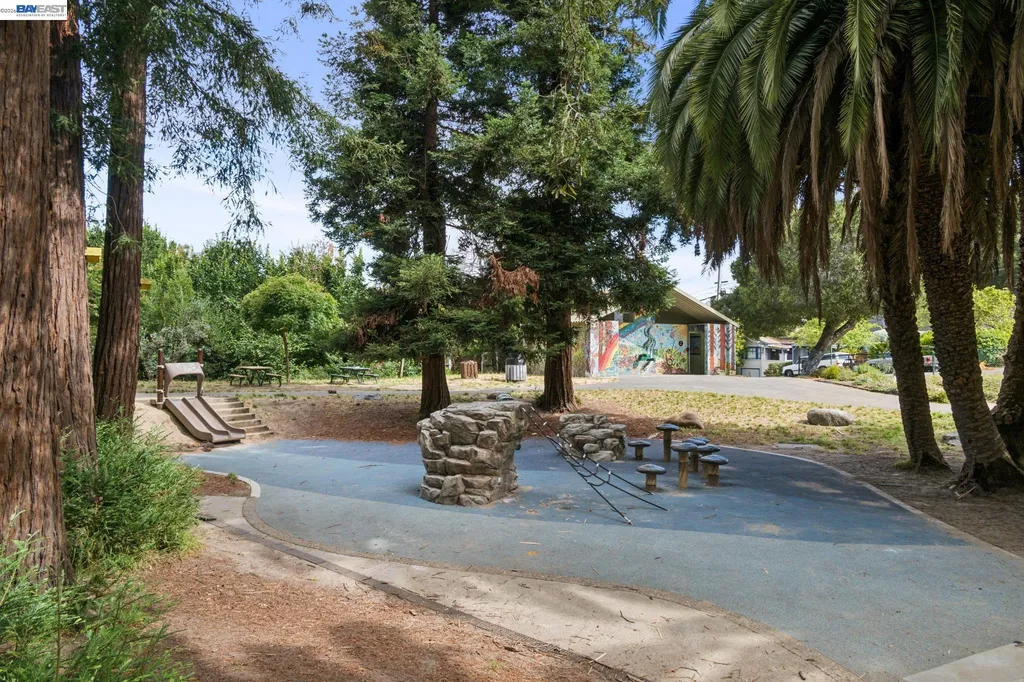 2600 55th Avenue Oakland CA 94605