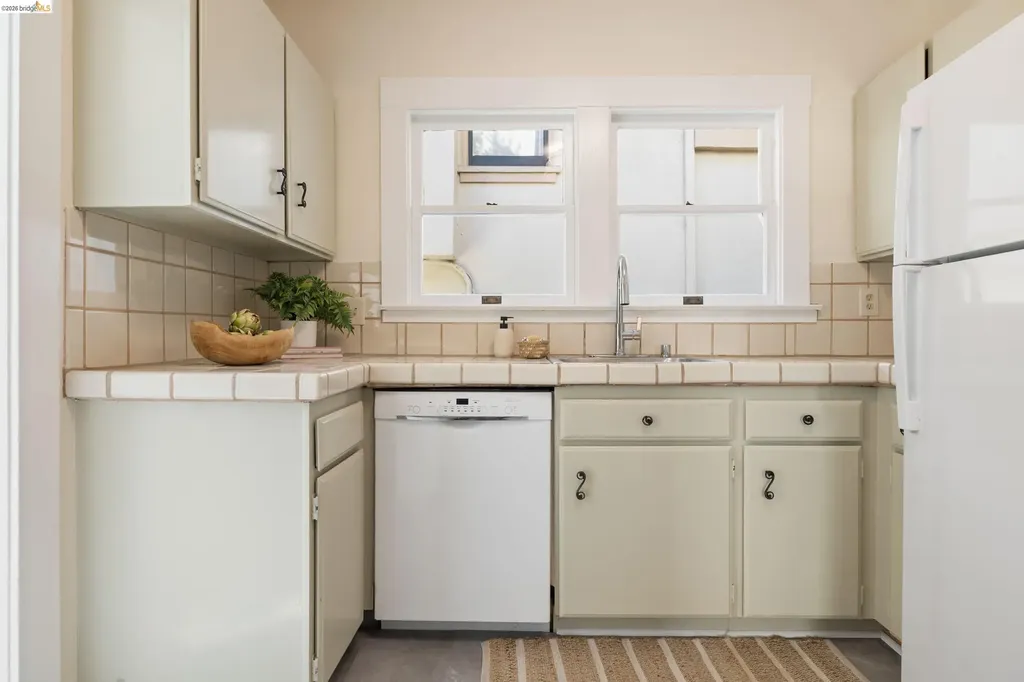 538 Weldon Avenue Oakland CA 94610