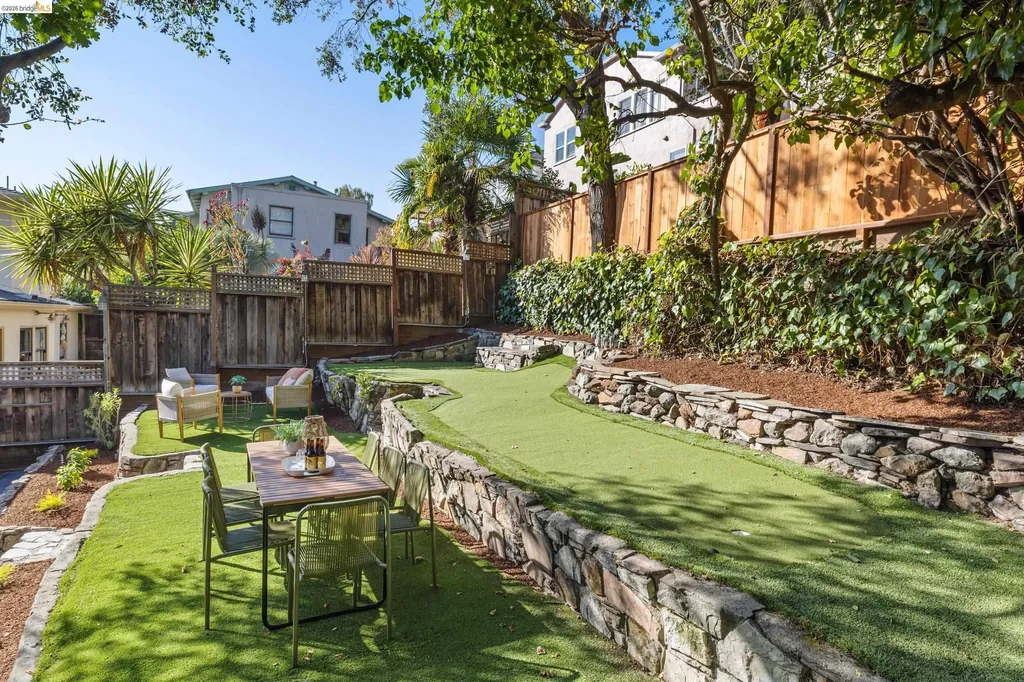 538 Weldon Avenue Oakland CA 94610
