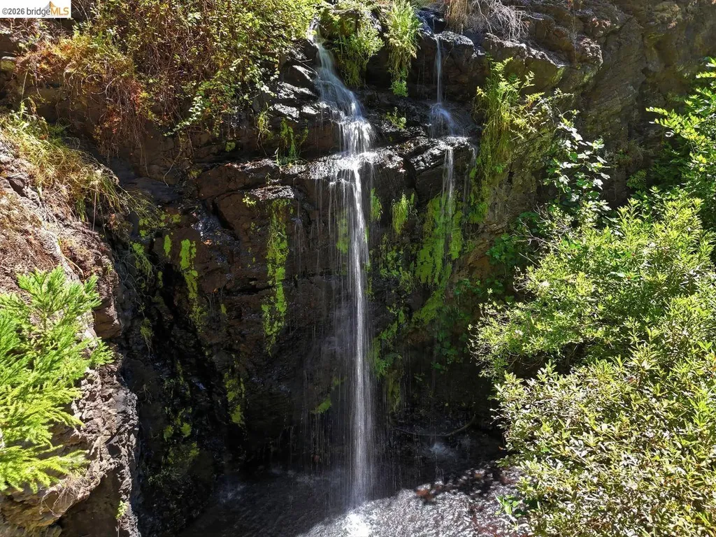 1200 Shadybrook Lane Napa CA 94558