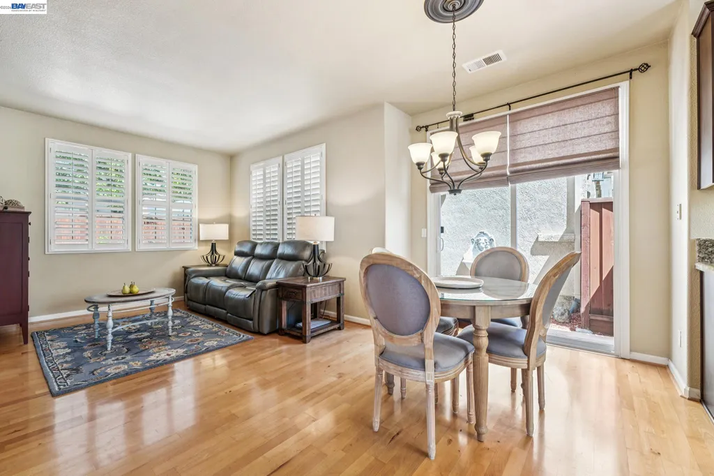 3158 Persimmon Circle Pleasanton CA 94588
