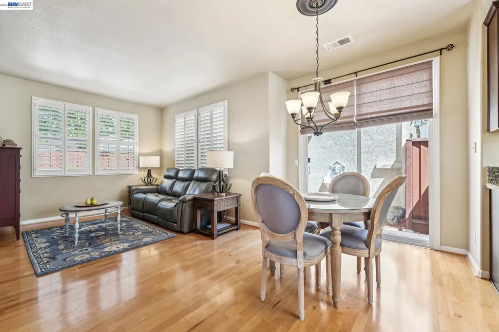 3158 Persimmon Circle Pleasanton CA 94588