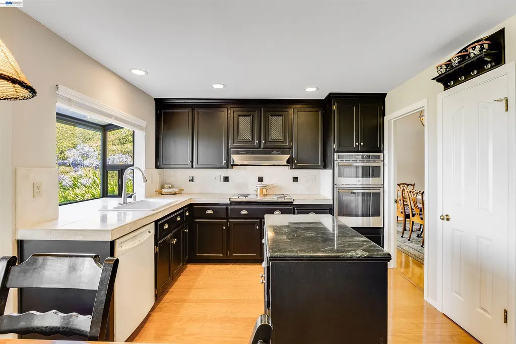 2321 Ascot Parkway Vallejo CA 94591