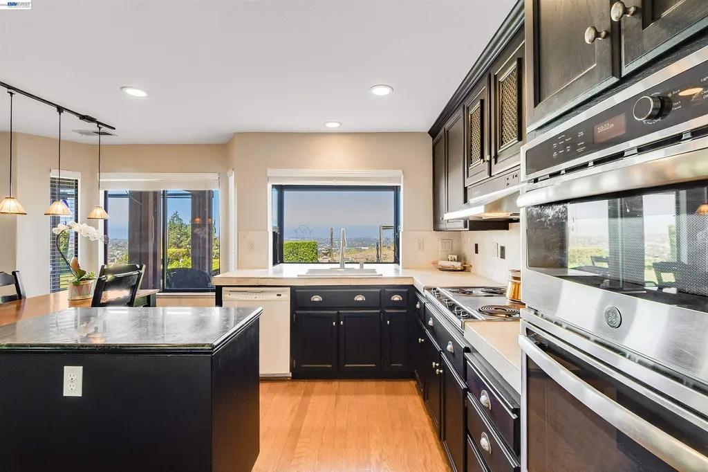 2321 Ascot Parkway Vallejo CA 94591