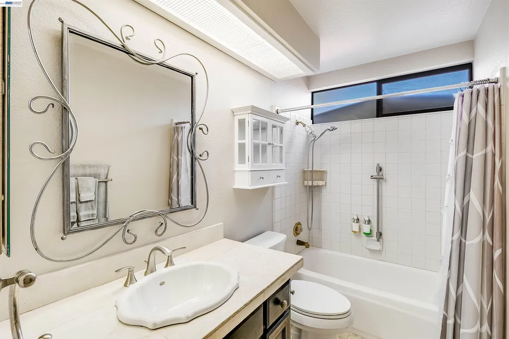 2321 Ascot Parkway Vallejo CA 94591