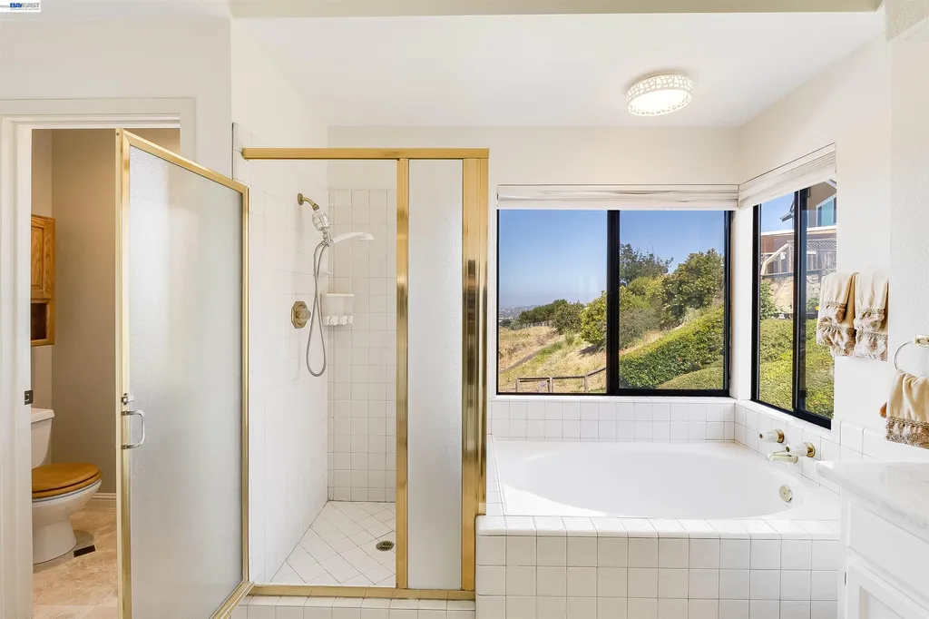 2321 Ascot Parkway Vallejo CA 94591