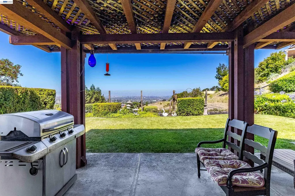 2321 Ascot Parkway Vallejo CA 94591