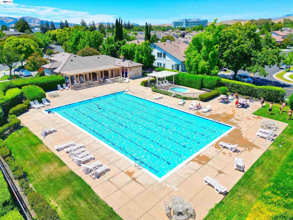 5305 Asterwood Drive Dublin CA 94568