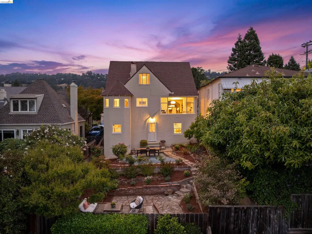 3631 Victor Avenue Oakland CA 94619