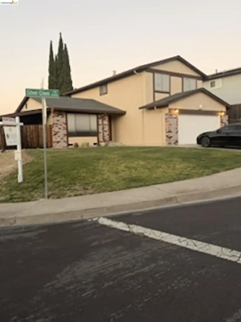 2374 Silver Creek Circle Antioch CA 94509