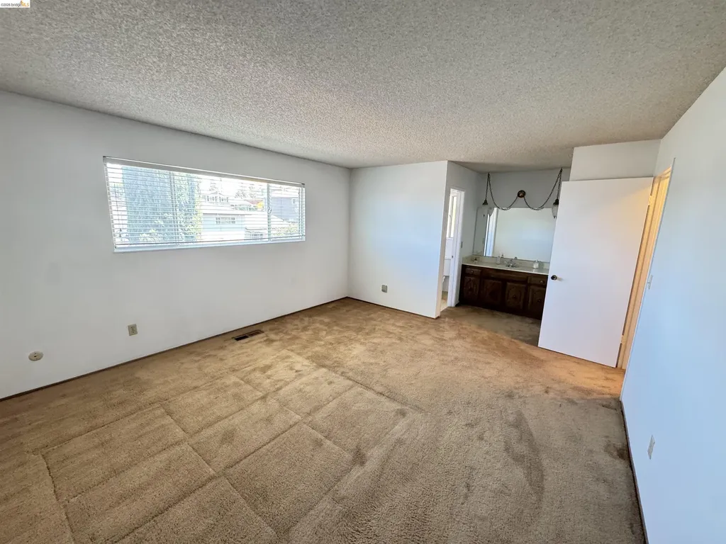 2374 Silver Creek Circle Antioch CA 94509
