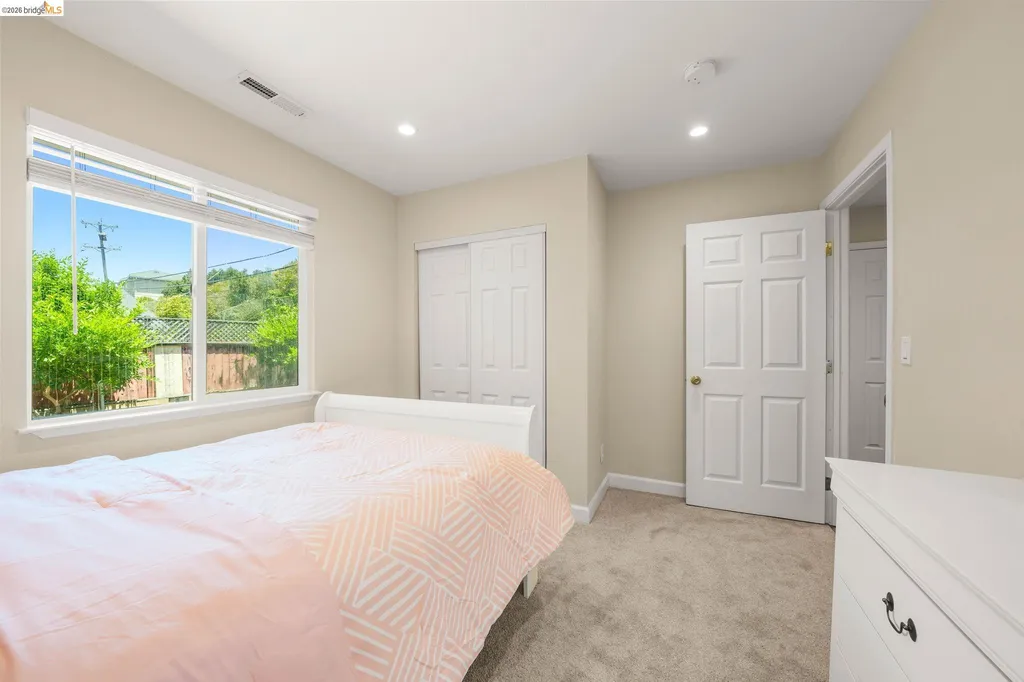 724 Lockwood Drive Vallejo CA 94547