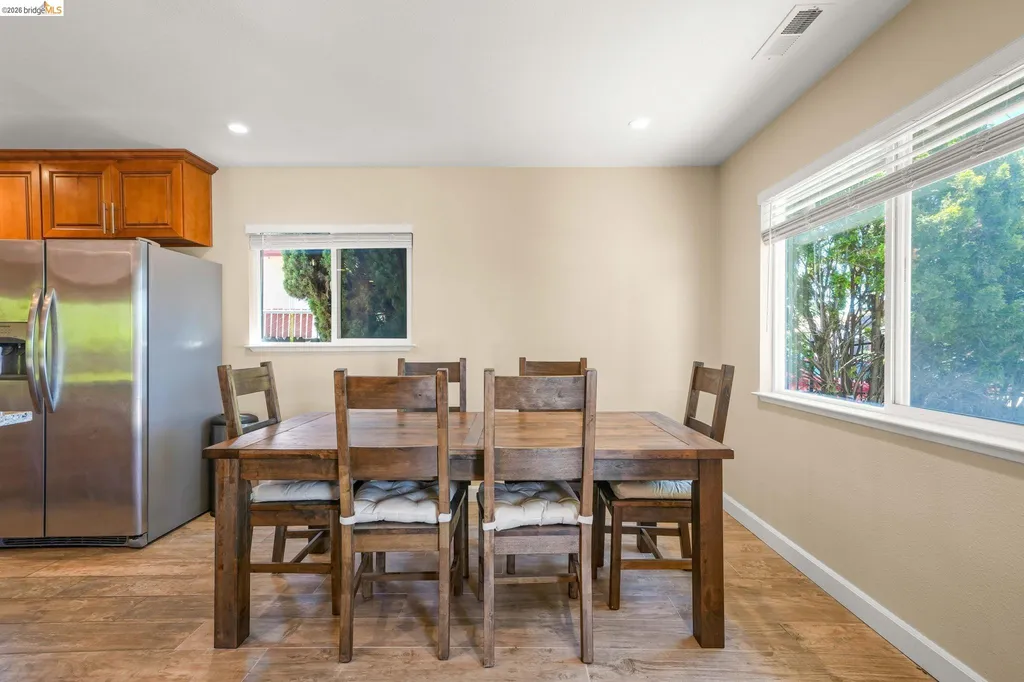 724 Lockwood Drive Vallejo CA 94547
