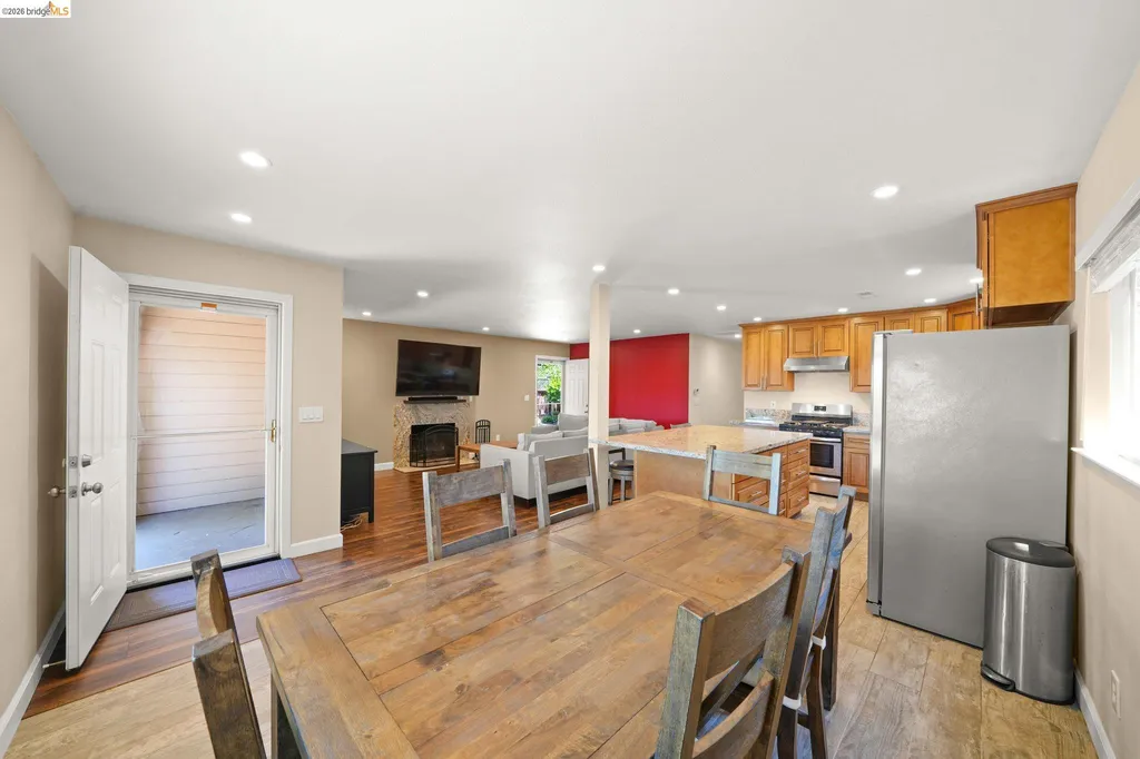 724 Lockwood Drive Vallejo CA 94547
