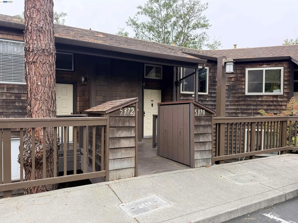 5370 Briar Ridge Drive Castro Valley CA 94552
