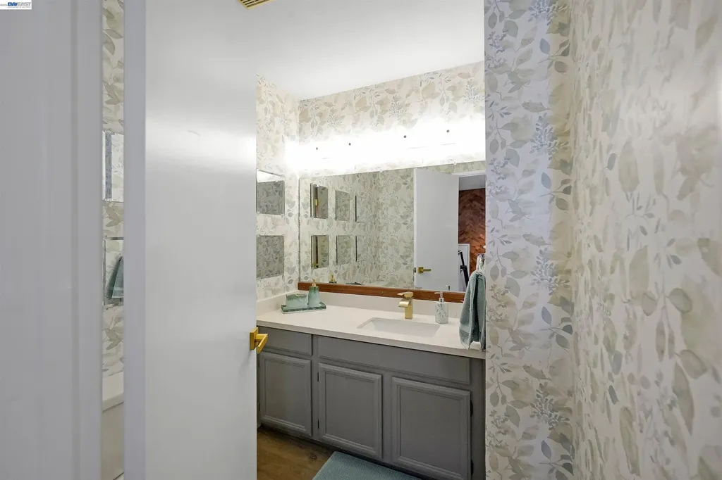 5370 Briar Ridge Drive Castro Valley CA 94552
