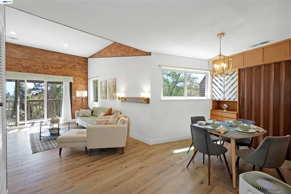 5370 Briar Ridge Drive Castro Valley CA 94552