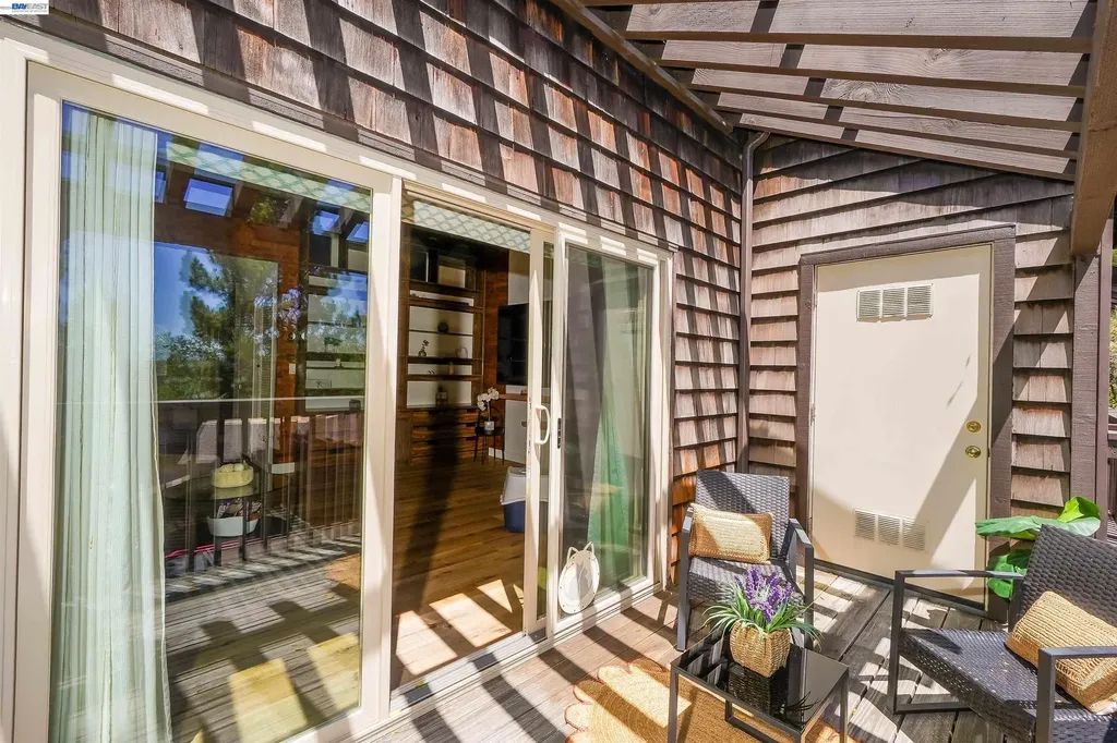 5370 Briar Ridge Drive Castro Valley CA 94552