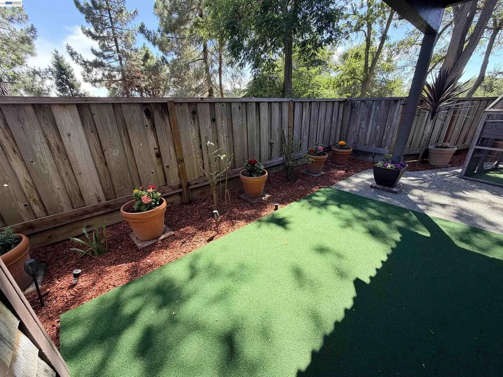 5370 Briar Ridge Drive Castro Valley CA 94552