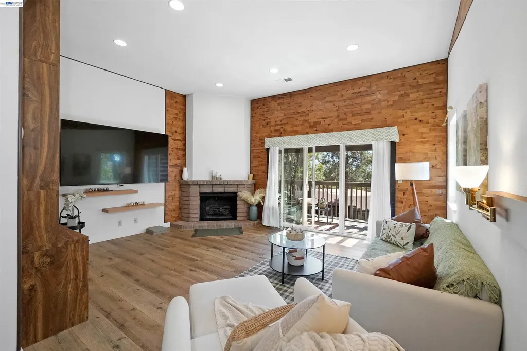 5370 Briar Ridge Drive Castro Valley CA 94552