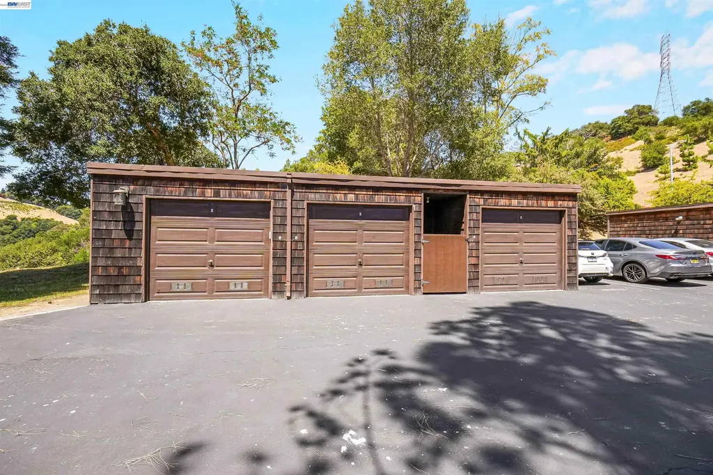 5370 Briar Ridge Drive Castro Valley CA 94552