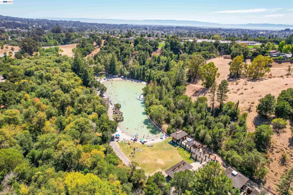 5370 Briar Ridge Drive Castro Valley CA 94552