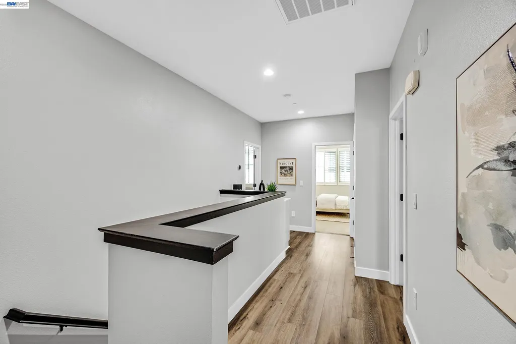 1920 Willow Street Alameda CA 94501