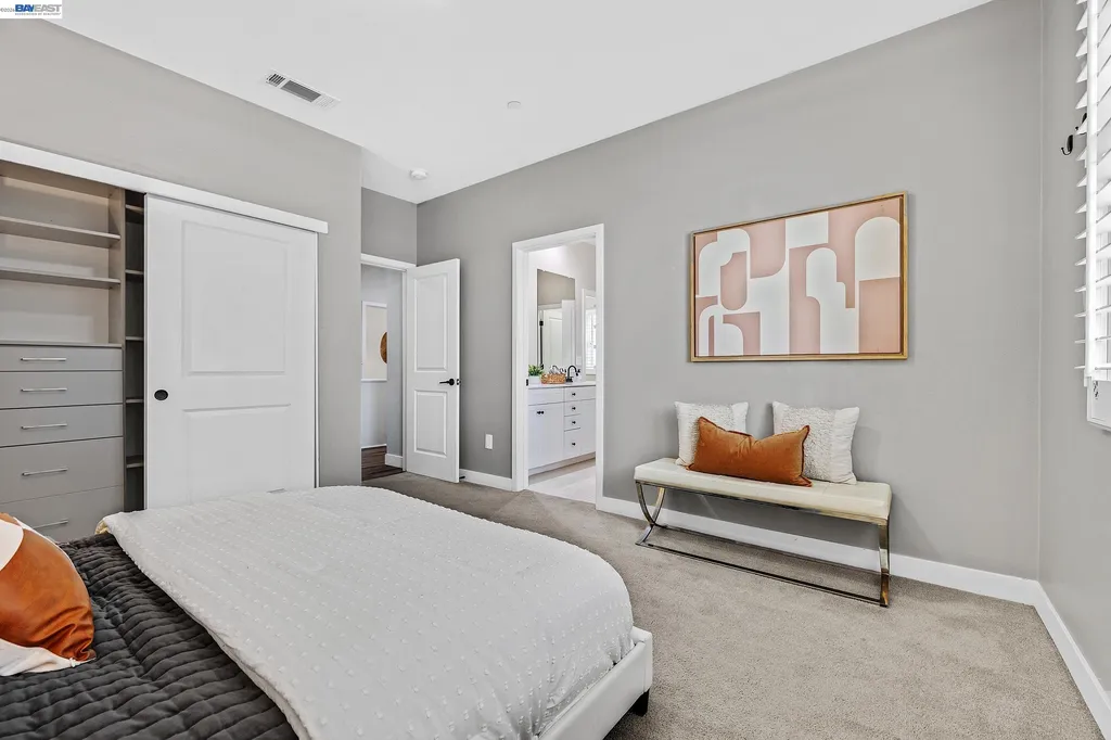 1920 Willow Street Alameda CA 94501