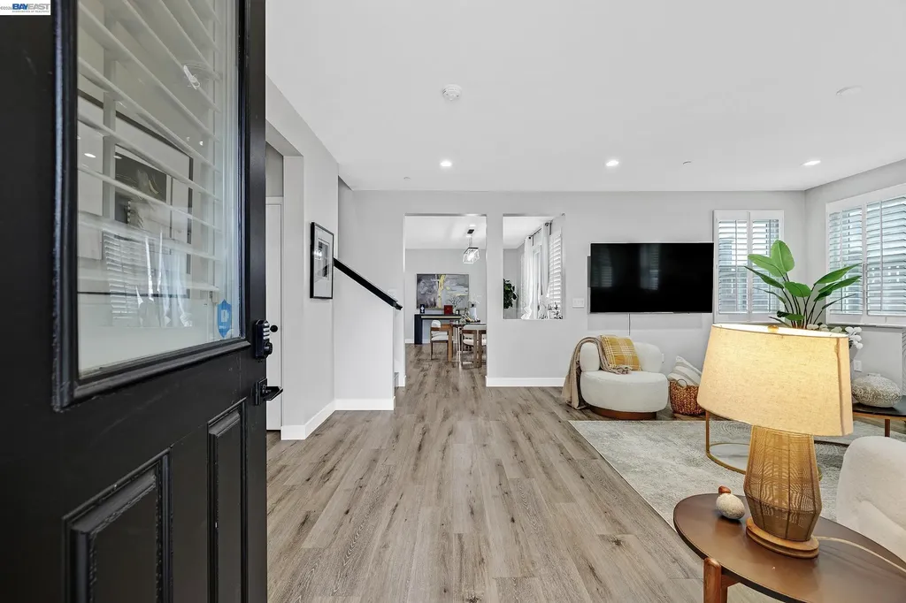1920 Willow Street Alameda CA 94501