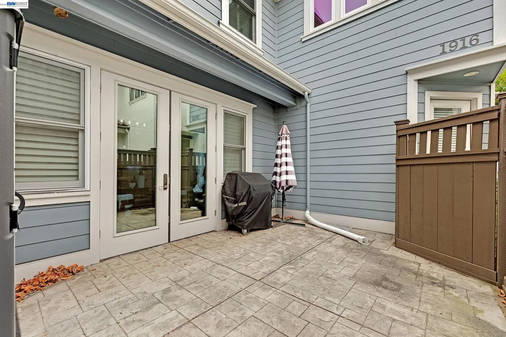 1920 Willow Street Alameda CA 94501