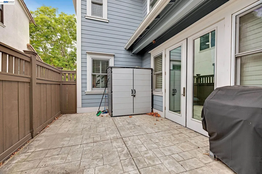 1920 Willow Street Alameda CA 94501