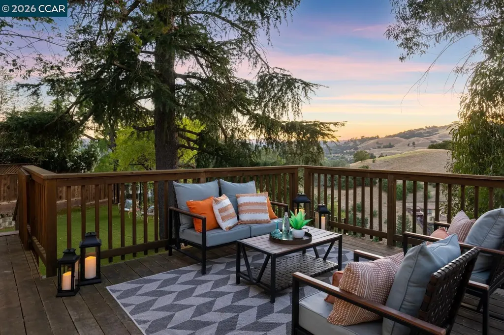 16 Ruth Court Lafayette CA 94549