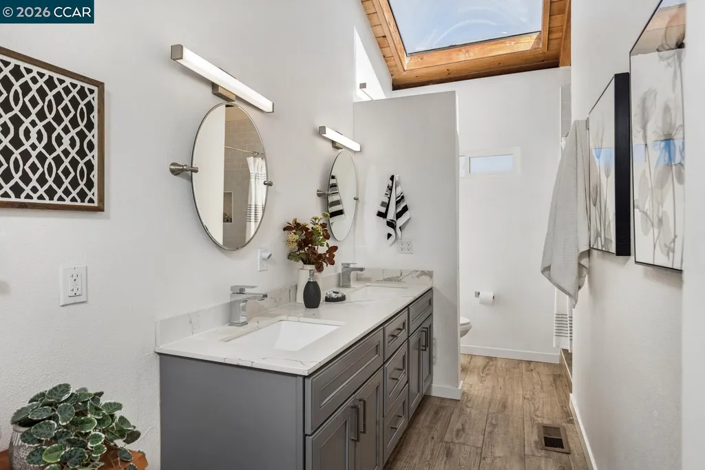 16 Ruth Court Lafayette CA 94549