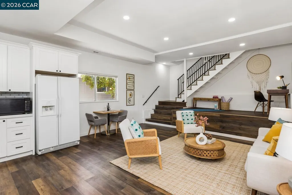 16 Ruth Court Lafayette CA 94549
