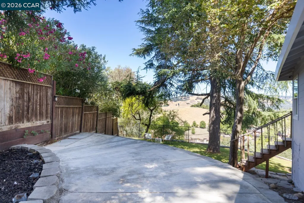 16 Ruth Court Lafayette CA 94549