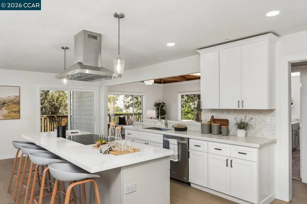 16 Ruth Court Lafayette CA 94549