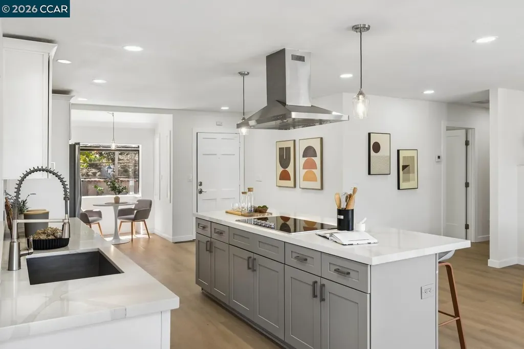 16 Ruth Court Lafayette CA 94549