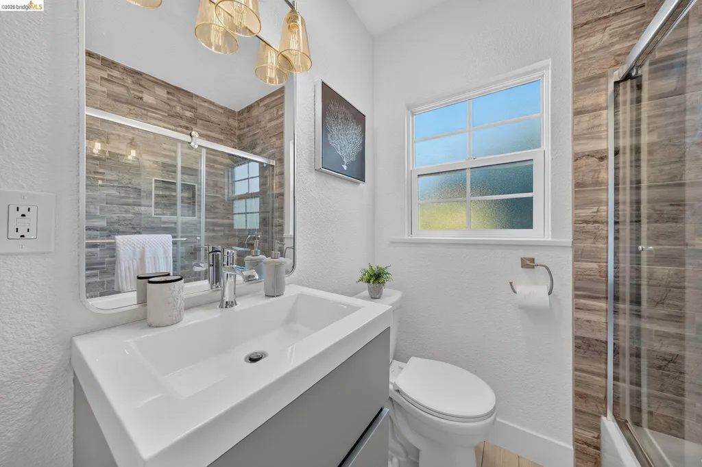 3057 Sylvan Avenue Oakland CA 94602