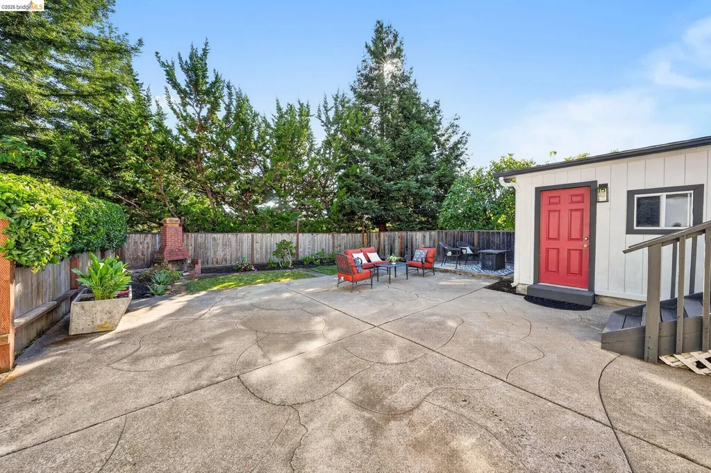 3057 Sylvan Avenue Oakland CA 94602