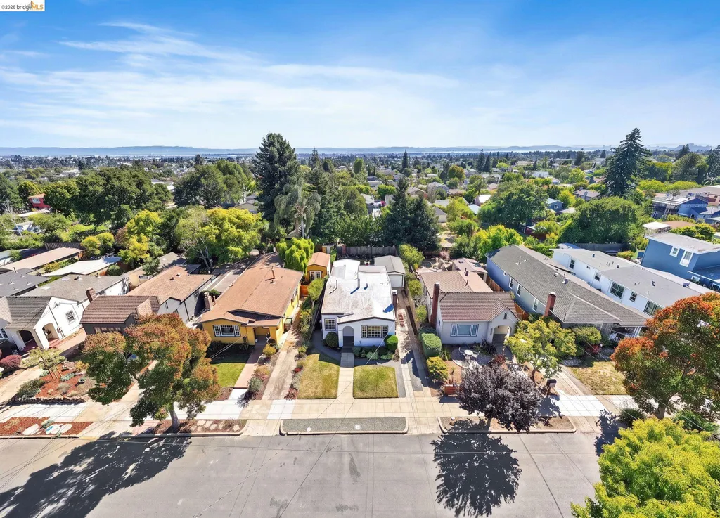 3057 Sylvan Avenue Oakland CA 94602