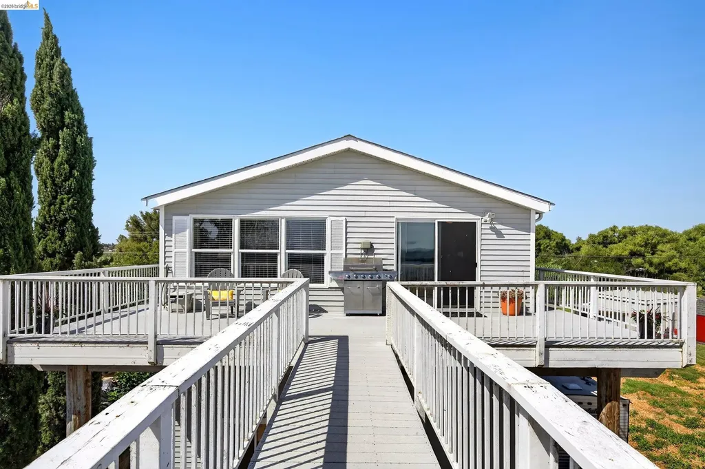 4221 Willow Road Bethel Island CA 94511