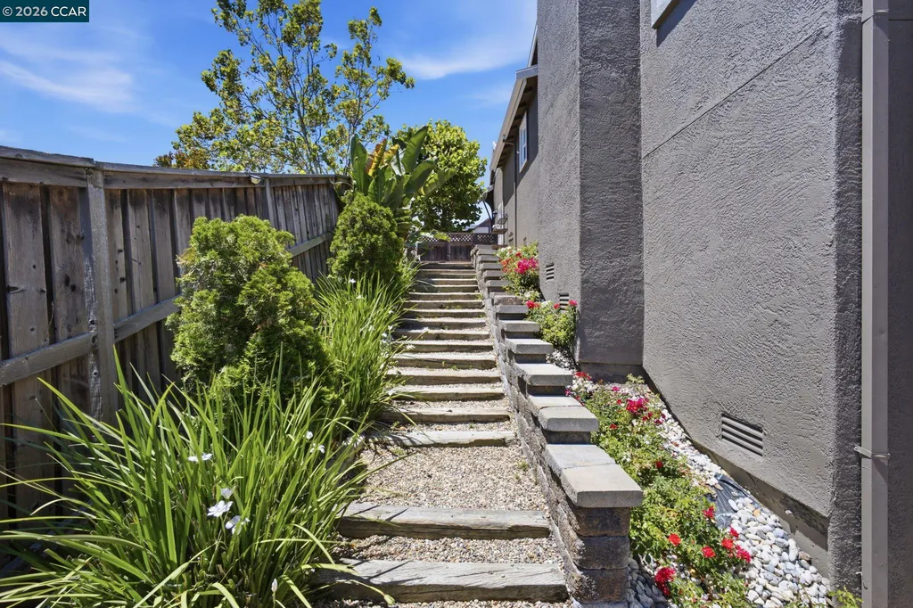 3024 Overlook Drive Vallejo CA 94591