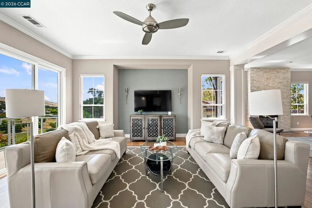 3024 Overlook Drive Vallejo CA 94591