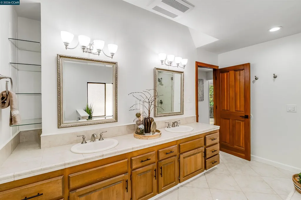 3137 Gloria Terrace Lafayette CA 94549