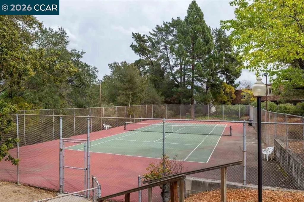 1818 Holland Drive Walnut Creek CA 94597