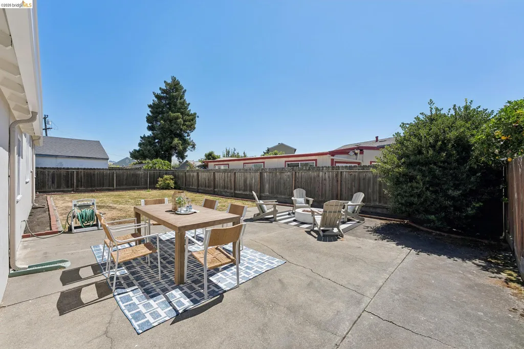 15162 Inverness Street San Leandro CA 94579